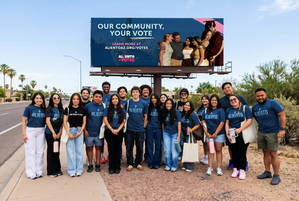 Juventud al volante: Aliento impulsa el voto estudiantil en Arizona rumbo a las elecciones